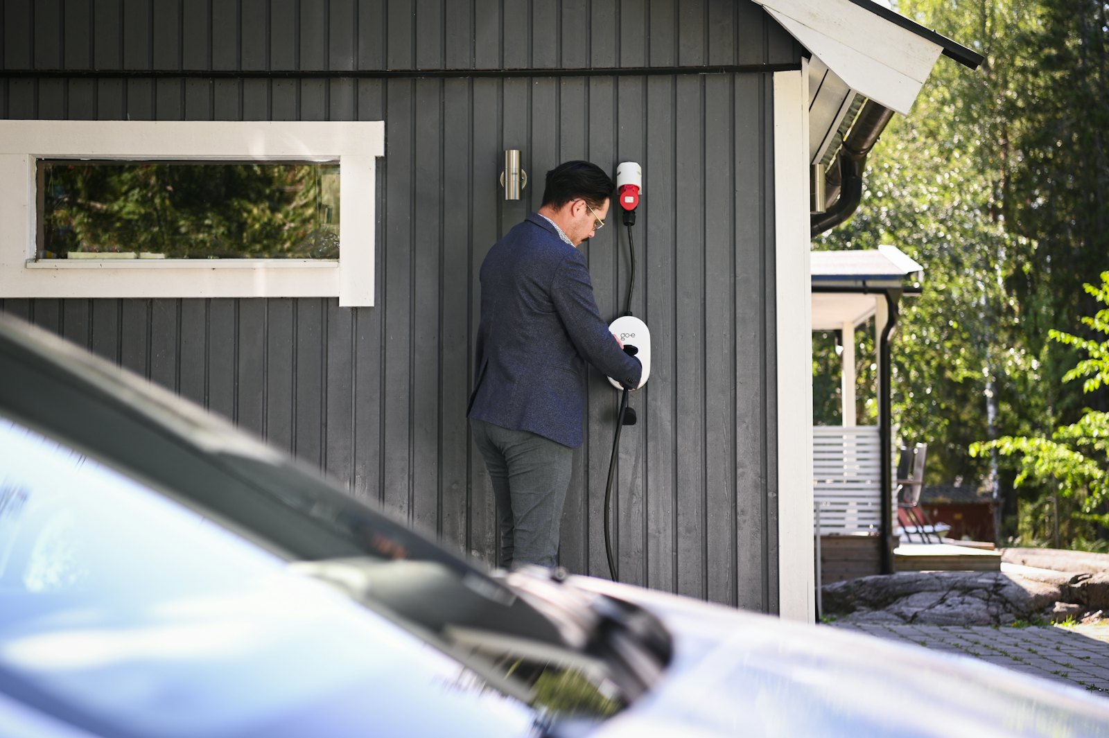 Carregador de carro elétrico em casa: o que a NBR 17019 exige na instalação